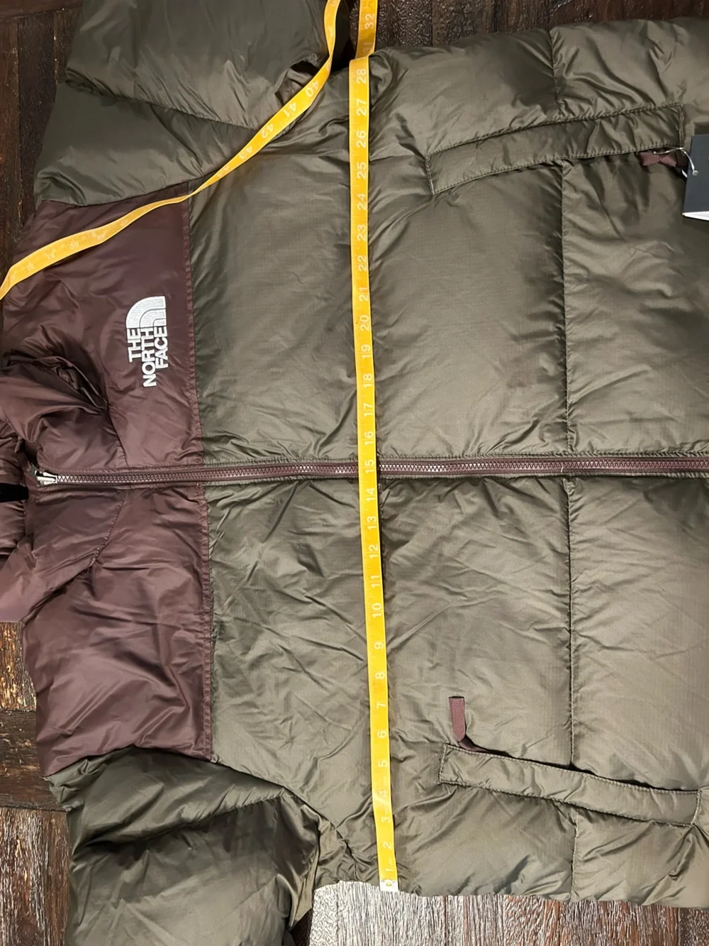 THE NORTH FACE 1996 Retro Nuptse 700 Puffer Jacket- New Taupe Green & Coal Brown